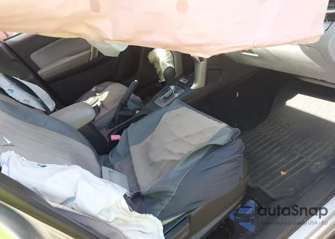 2018 Subaru Forester 2.5I Premium from USA, damaged, VIN JF2SJAEC5JH611841